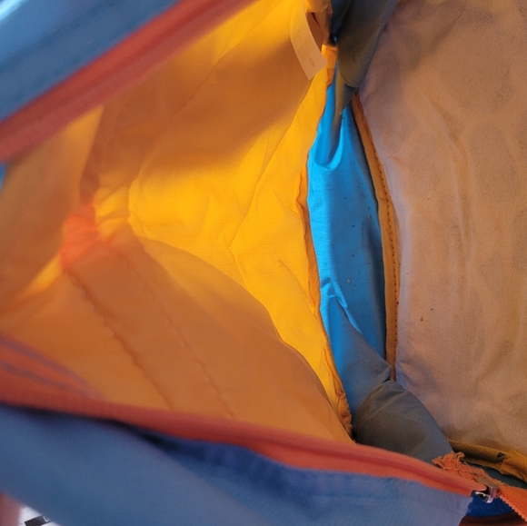 Kids Giraffe Back pack - Picture 2 of 2